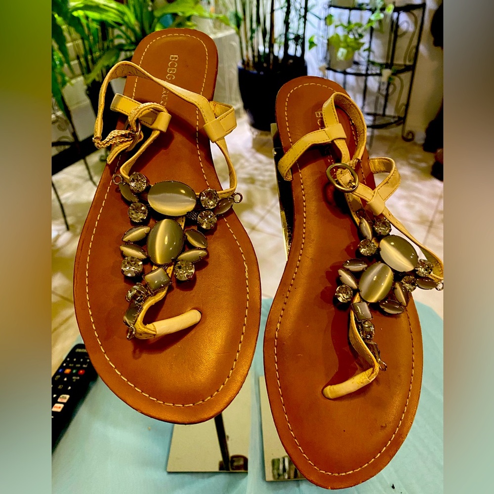 BCBGeneration BEAD AND RHINESTONE SANDALS